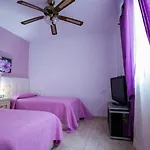 Casa De Irene Cura * Torrevieja